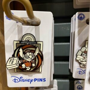 2024 Disney Parks Hollywood Studios Tower Of Terror Bellhop Stitch Spinner BNWT